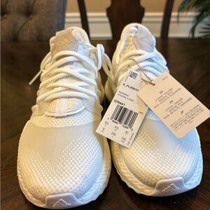 New Adidas Womens X_PLRBOOST White/Crystal White/White size 8